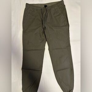 Gap Slim Canvas Joggers